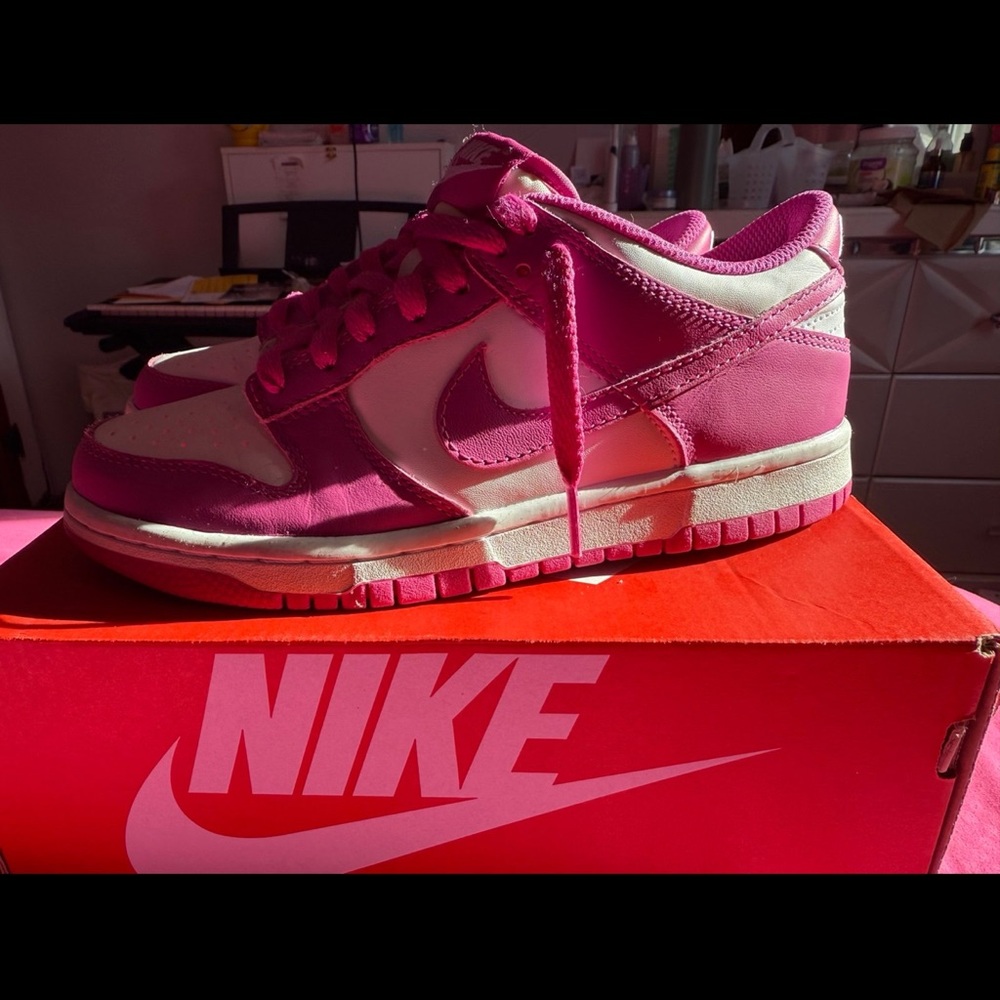Nike Women's Fuchsia and White Sneakers